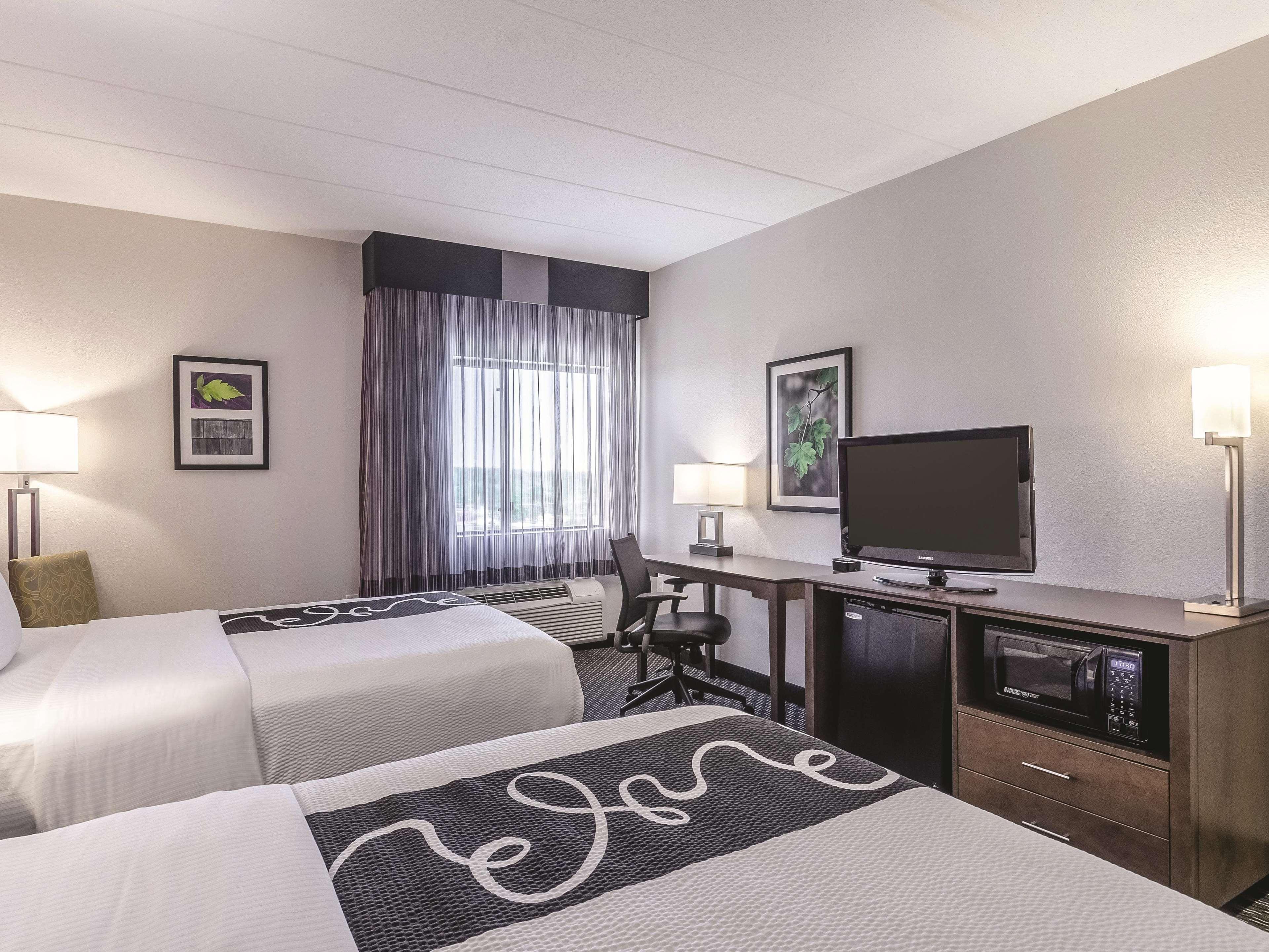 Hotel La Quinta By Wyndham Warwick Providence Airport Exterior foto