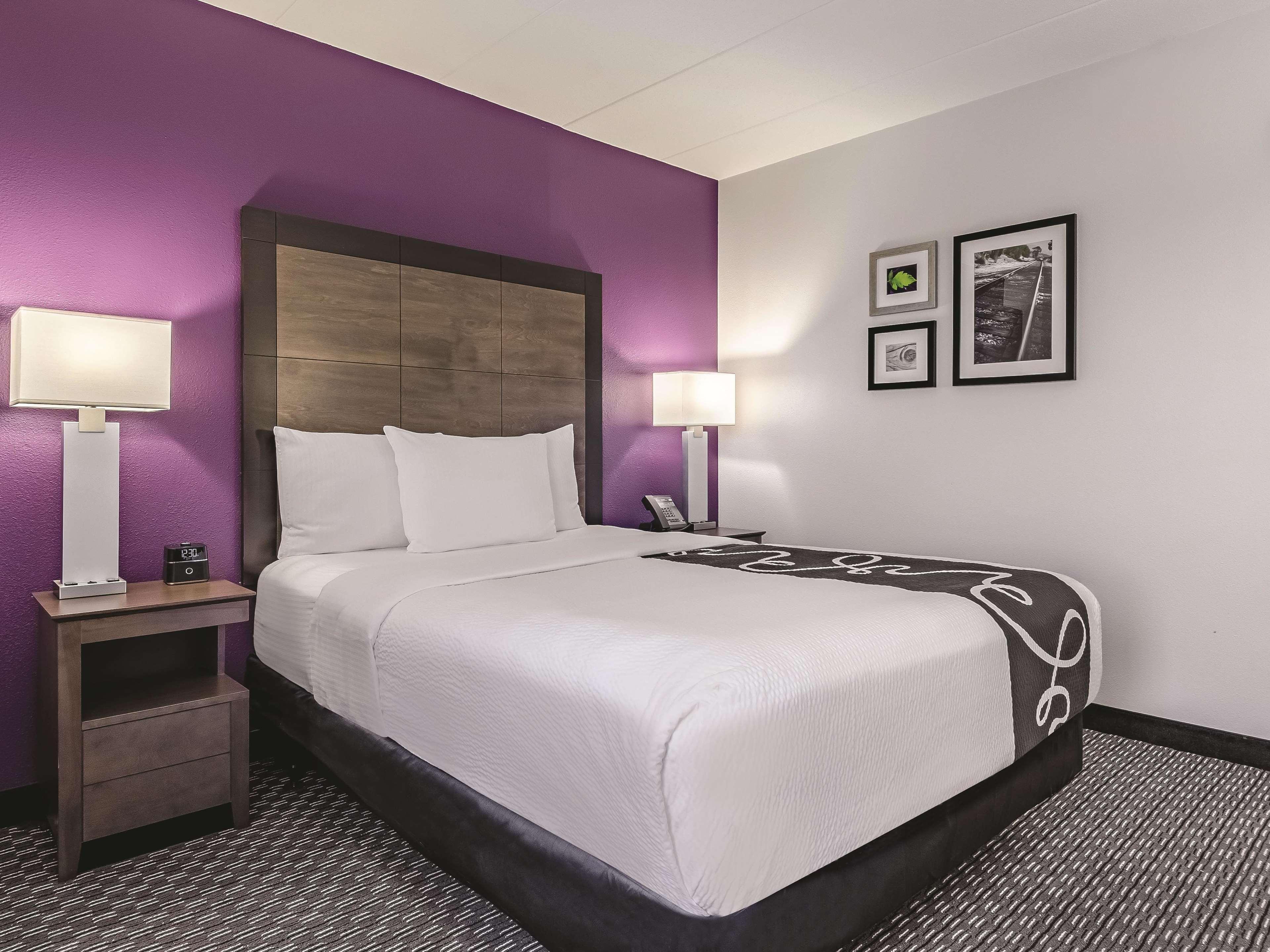 Hotel La Quinta By Wyndham Warwick Providence Airport Exterior foto