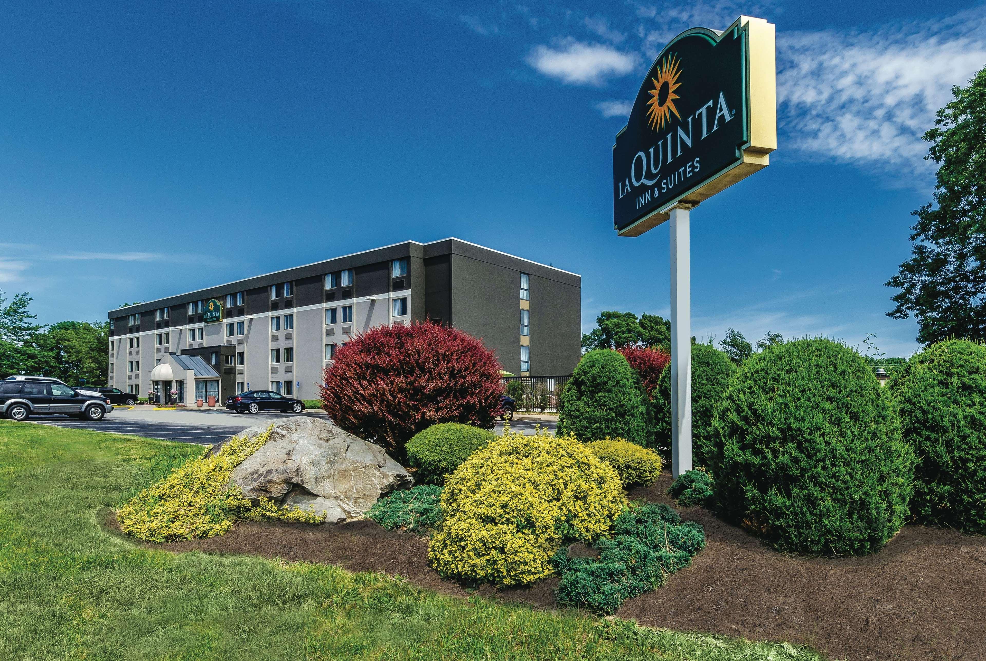 Hotel La Quinta By Wyndham Warwick Providence Airport Exterior foto