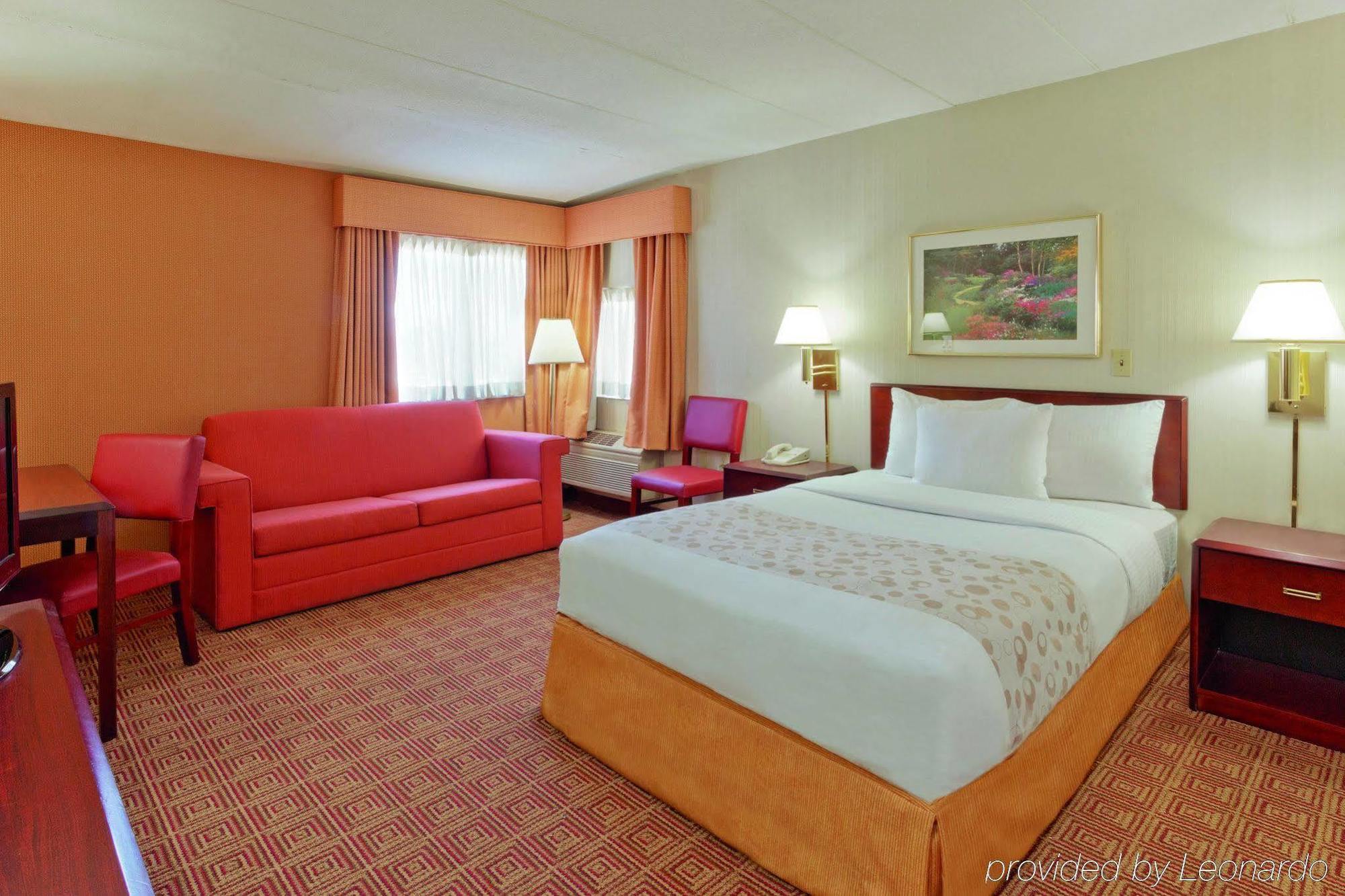 Hotel La Quinta By Wyndham Warwick Providence Airport Exterior foto