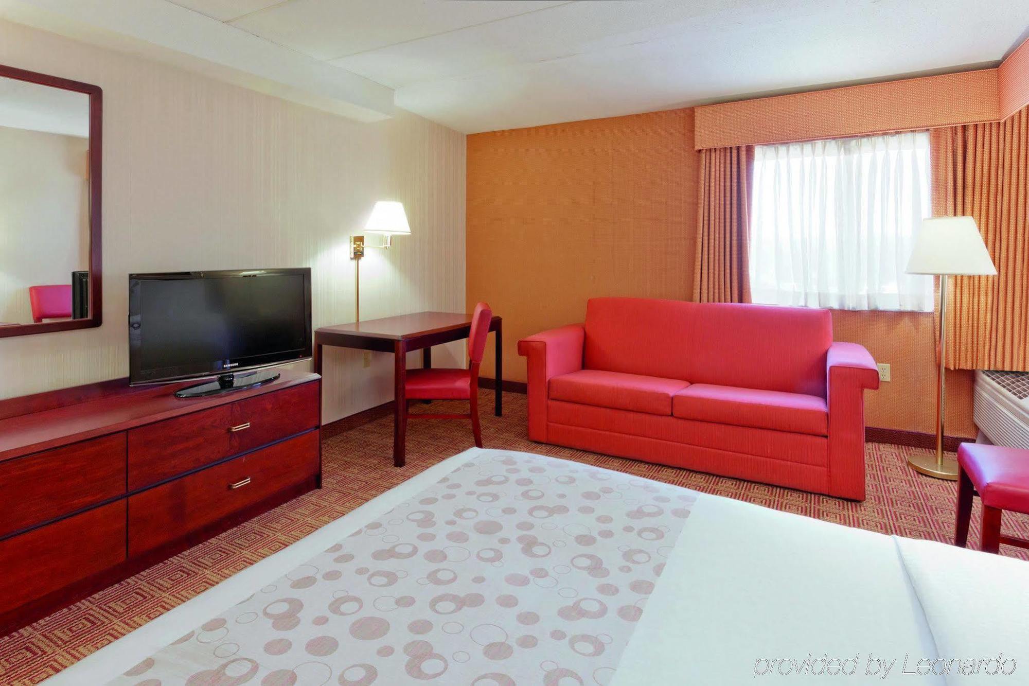 Hotel La Quinta By Wyndham Warwick Providence Airport Exterior foto