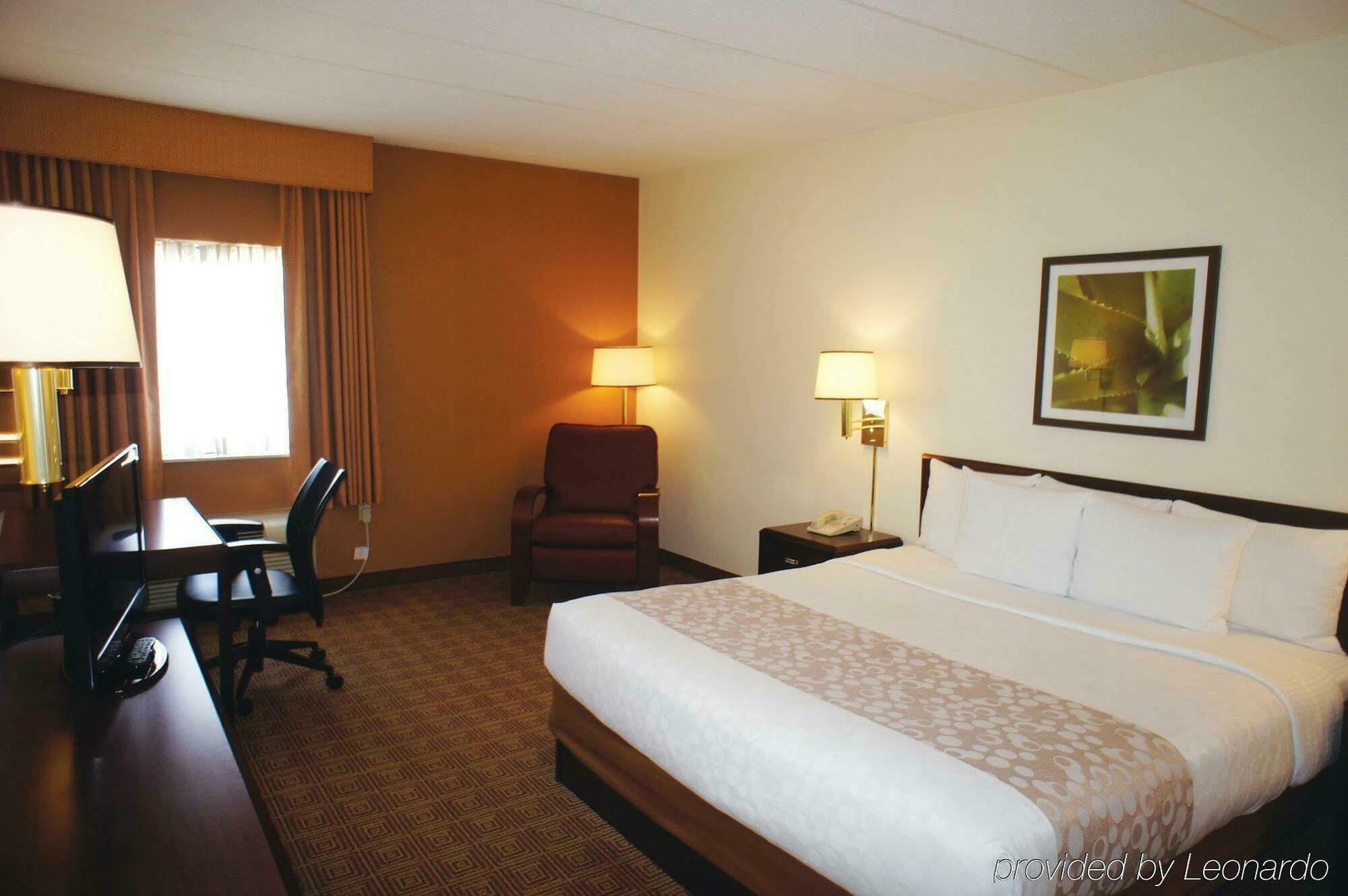 Hotel La Quinta By Wyndham Warwick Providence Airport Exterior foto